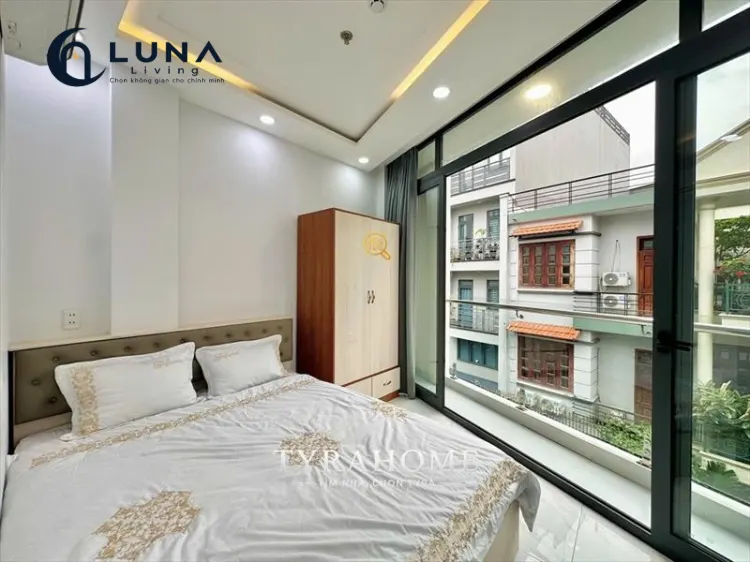 CĂN HỘ DỊCH VỤ FULL NỘI THẤT CÓ BAN CÔNG