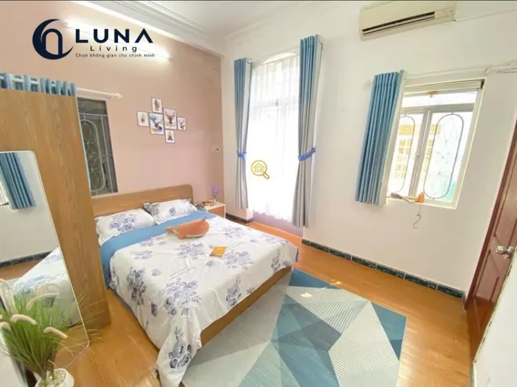 PHÒNG FULL NỘI THẤT CÓ BAN CÔNG