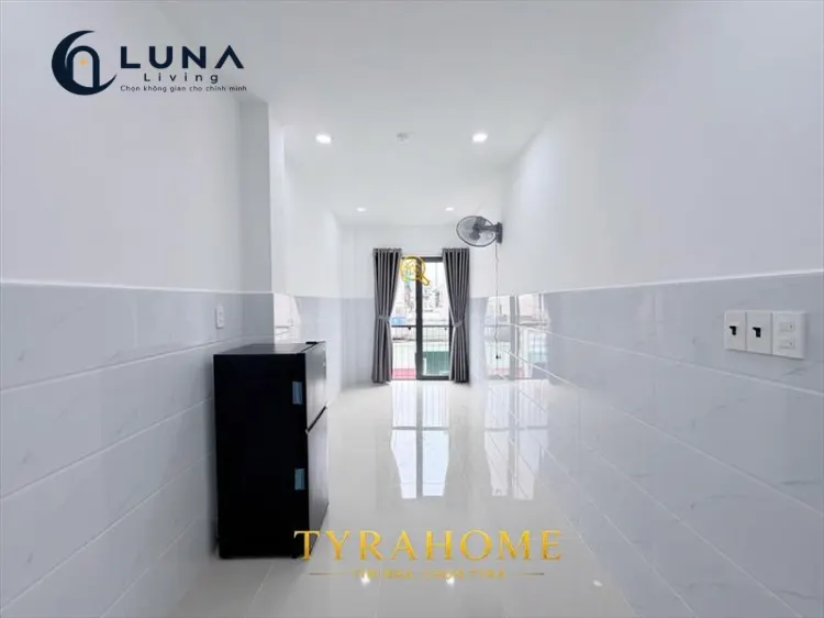 PHÒNG FULL NỘI THẤT CÓ CỬA SỔ