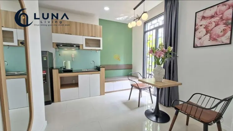 CĂN HỘ DỊCH VỤ FULL NỘI THẤT CÓ CỬA SỔ