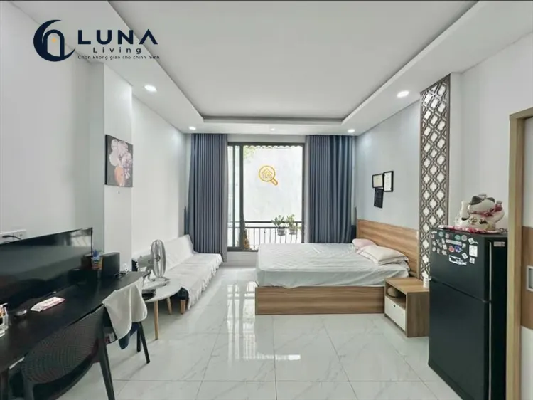 PHÒNG FULL NỘI THẤT CÓ BAN CÔNG