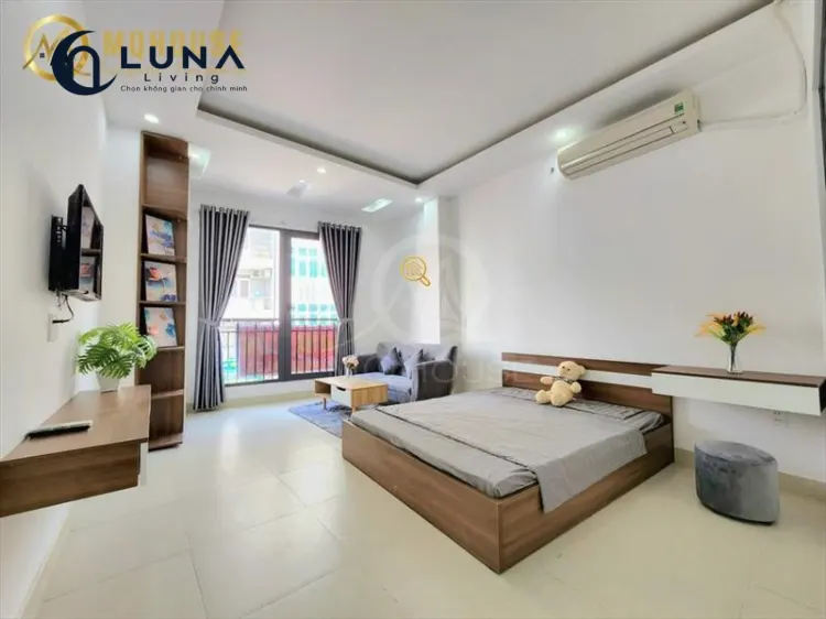 CĂN HỘ DỊCH VỤ FULL NỘI THẤT MÁY GIẶT RIÊNG CÓ CỬA SỔ