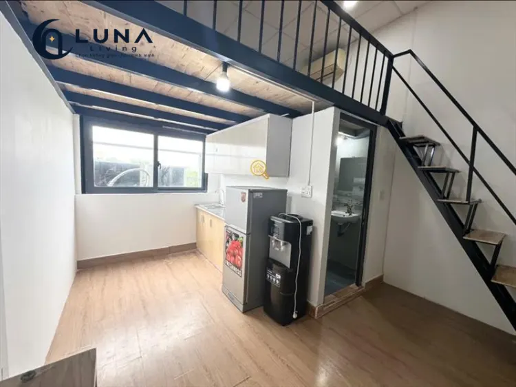 PHÒNG FULL NỘI THẤT CÓ CỬA SỔ