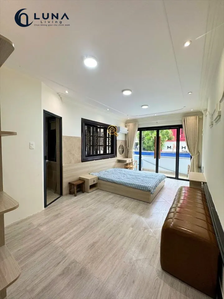 CĂN HỘ DỊCH VỤ FULL NỘI THẤT MÁY GIẶT RIÊNG CÓ BAN CÔNG