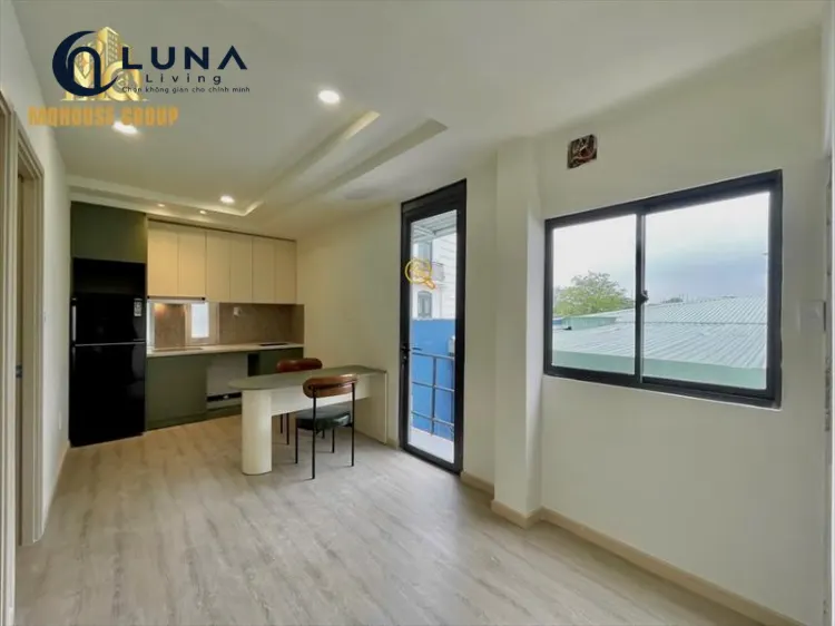 CĂN HỘ DỊCH VỤ FULL NỘI THẤT CÓ BAN CÔNG