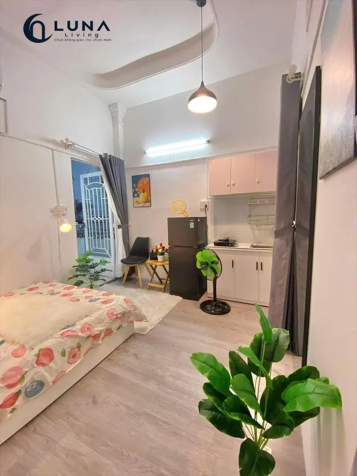 PHÒNG FULL NỘI THẤT CÓ BAN CÔNG