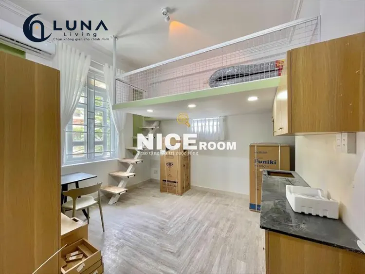 PHÒNG FULL NỘI THẤT CÓ CỬA SỔ