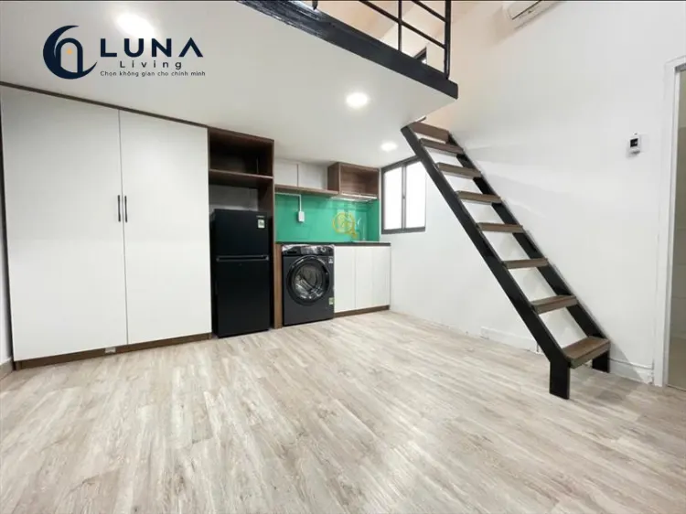 PHÒNG FULL NỘI THẤT CÓ CỬA SỔ