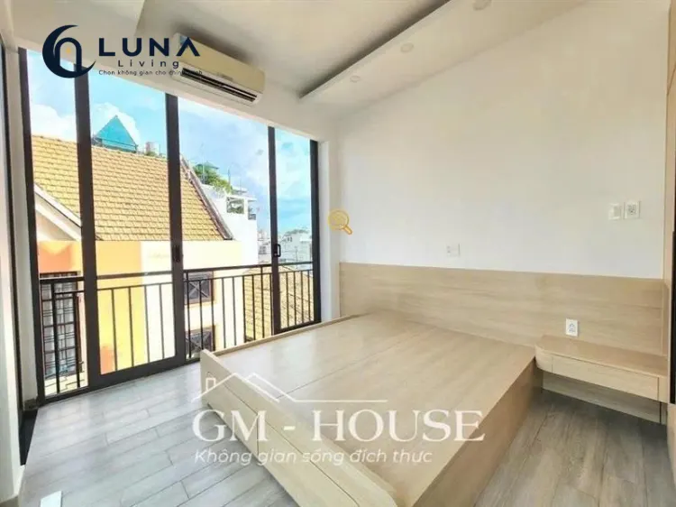 CĂN HỘ DỊCH VỤ FULL NỘI THẤT MÁY GIẶT RIÊNG CÓ BAN CÔNG
