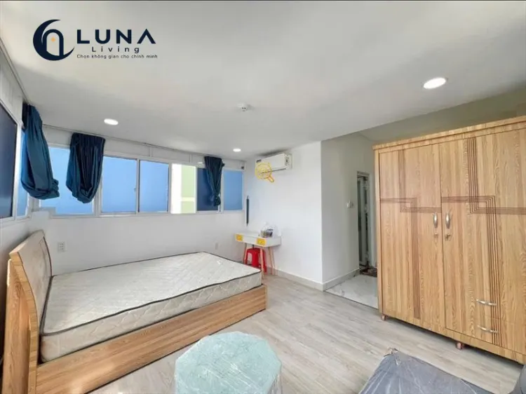 PHÒNG FULL NỘI THẤT CÓ CỬA SỔ