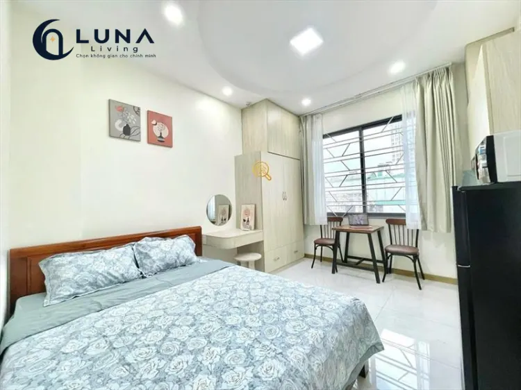 CĂN HỘ DỊCH VỤ FULL NỘI THẤT CÓ CỬA SỔ