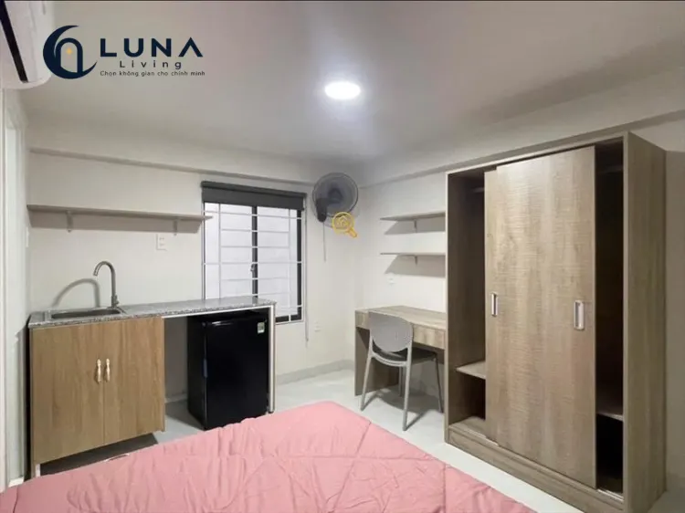 PHÒNG FULL NỘI THẤT CÓ CỬA SỔ