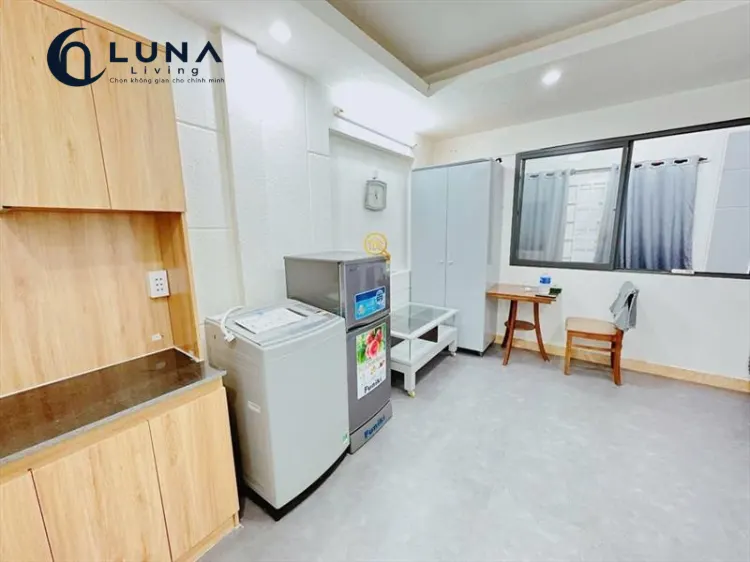 PHÒNG FULL NỘI THẤT CÓ CỬA SỔ