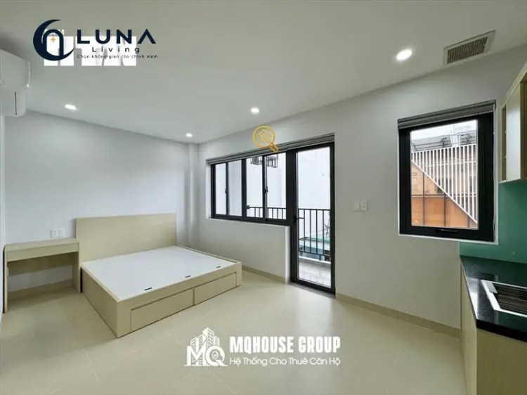 CĂN HỘ DỊCH VỤ FULL NỘI THẤT CÓ BAN CÔNG