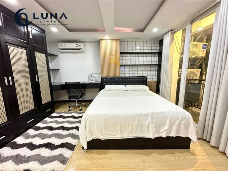 CĂN HỘ DỊCH VỤ FULL NỘI THẤT MÁY GIẶT RIÊNG CÓ BAN CÔNG