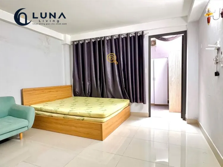 PHÒNG FULL NỘI THẤT CÓ CỬA SỔ