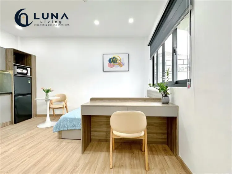PHÒNG FULL NỘI THẤT MÁY GIẶT RIÊNG CÓ CỬA SỔ