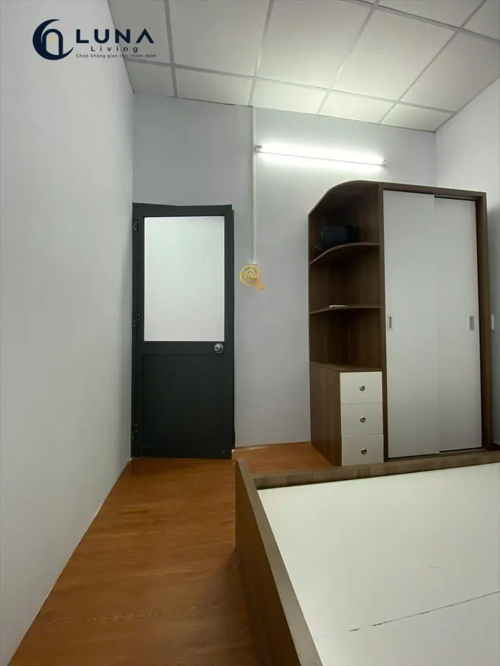 CĂN HỘ DỊCH VỤ FULL NỘI THẤT CÓ CỬA SỔ