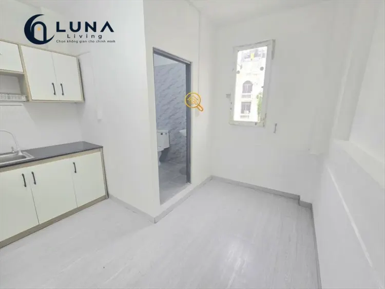 PHÒNG FULL NỘI THẤT CÓ CỬA SỔ