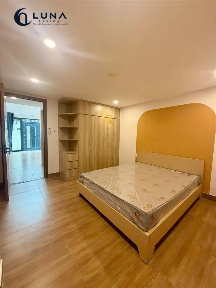 CĂN HỘ DỊCH VỤ FULL NỘI THẤT MÁY GIẶT RIÊNG CÓ BAN CÔNG