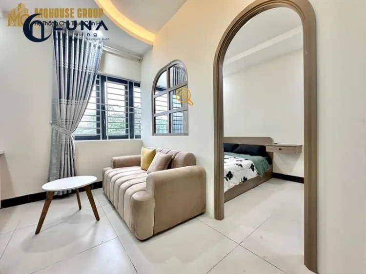 PHÒNG FULL NỘI THẤT MÁY GIẶT RIÊNG CÓ CỬA SỔ