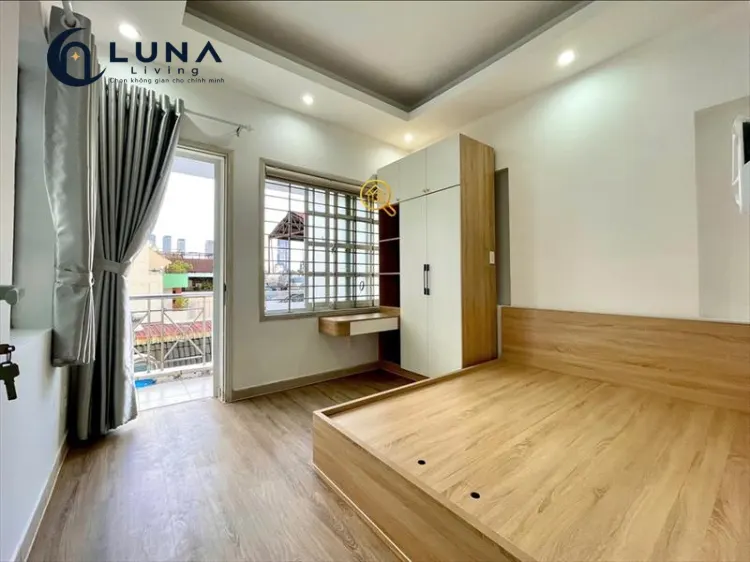 CĂN HỘ DỊCH VỤ FULL NỘI THẤT MÁY GIẶT RIÊNG CÓ BAN CÔNG