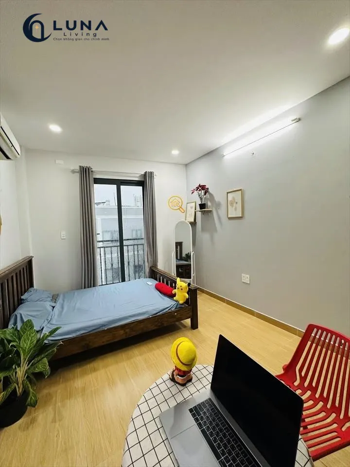 PHÒNG FULL NỘI THẤT CÓ CỬA SỔ