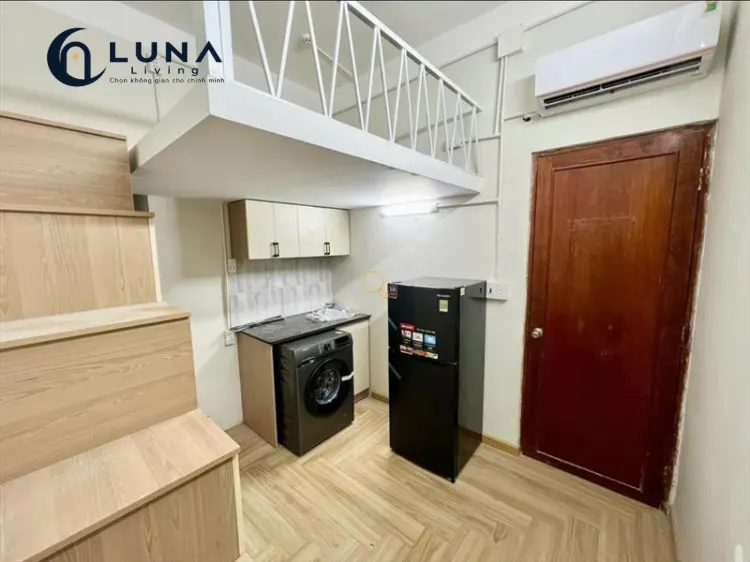 PHÒNG FULL NỘI THẤT CÓ CỬA SỔ