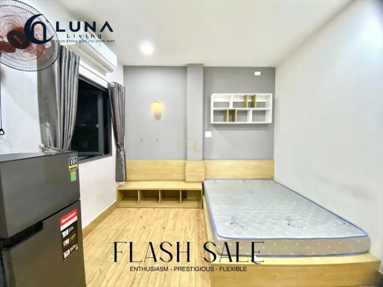 PHÒNG FULL NỘI THẤT CÓ CỬA SỔ
