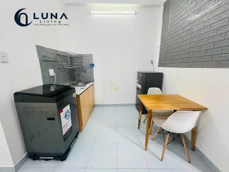 PHÒNG FULL NỘI THẤT MÁY GIẶT RIÊNG CÓ BAN CÔNG