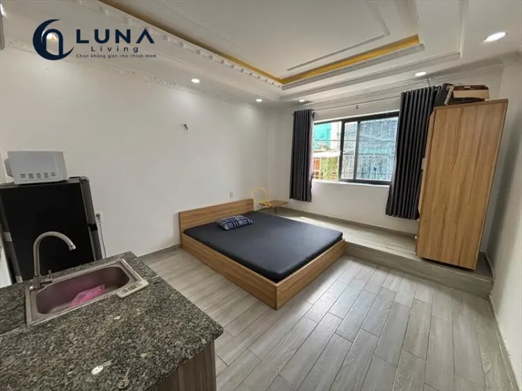PHÒNG FULL NỘI THẤT CÓ CỬA SỔ