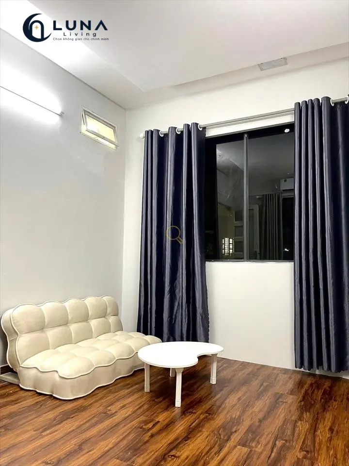 CĂN HỘ DỊCH VỤ FULL NỘI THẤT CÓ BAN CÔNG
