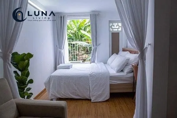CĂN HỘ DỊCH VỤ FULL NỘI THẤT CÓ BAN CÔNG