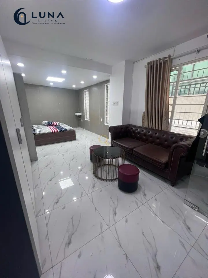 CĂN HỘ DỊCH VỤ FULL NỘI THẤT CÓ CỬA SỔ