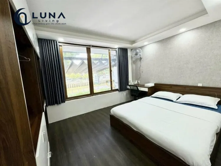 CĂN HỘ DỊCH VỤ FULL NỘI THẤT CÓ CỬA SỔ