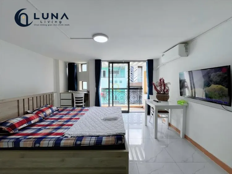 CĂN HỘ DỊCH VỤ FULL NỘI THẤT MÁY GIẶT RIÊNG CÓ BAN CÔNG