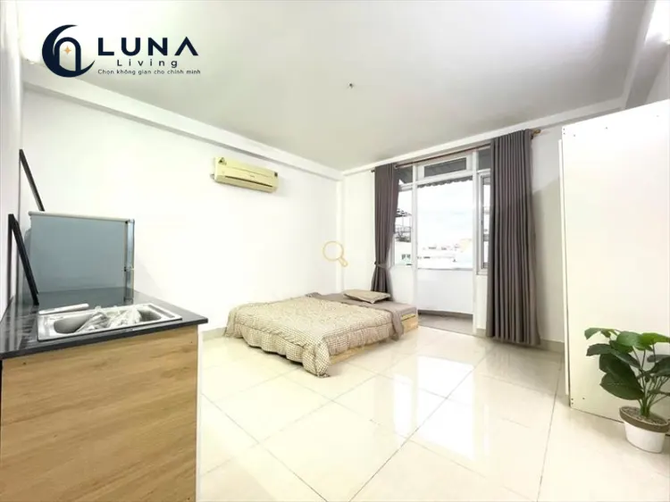 PHÒNG FULL NỘI THẤT CÓ BAN CÔNG