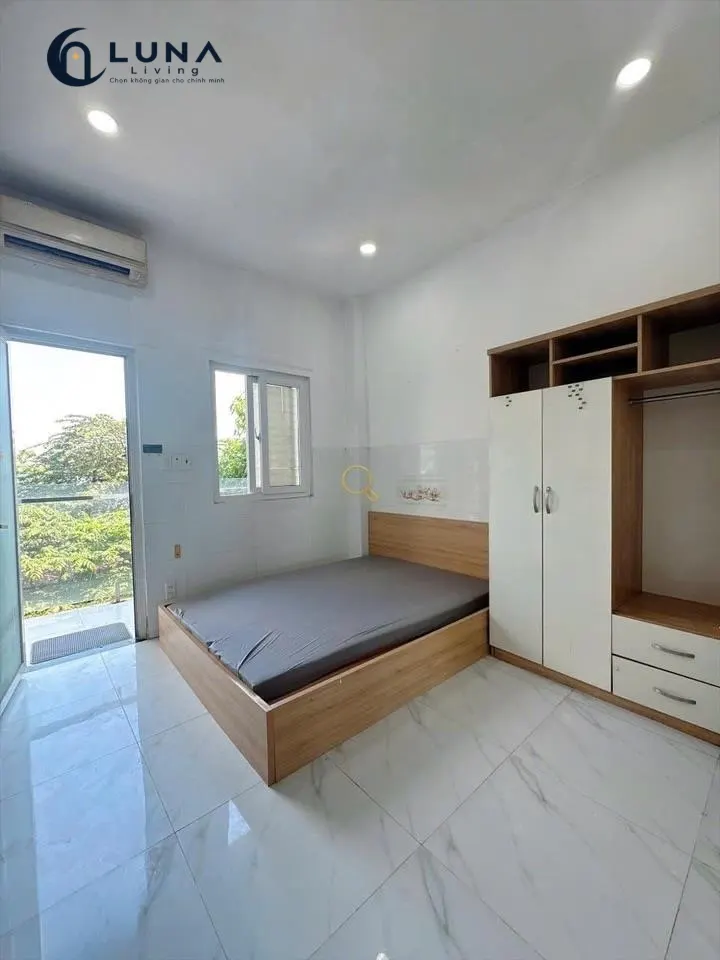 PHÒNG FULL NỘI THẤT CÓ BAN CÔNG