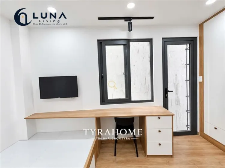 PHÒNG FULL NỘI THẤT MÁY GIẶT RIÊNG CÓ CỬA SỔ
