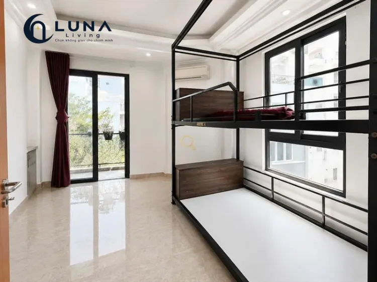 PHÒNG FULL NỘI THẤT CÓ BAN CÔNG