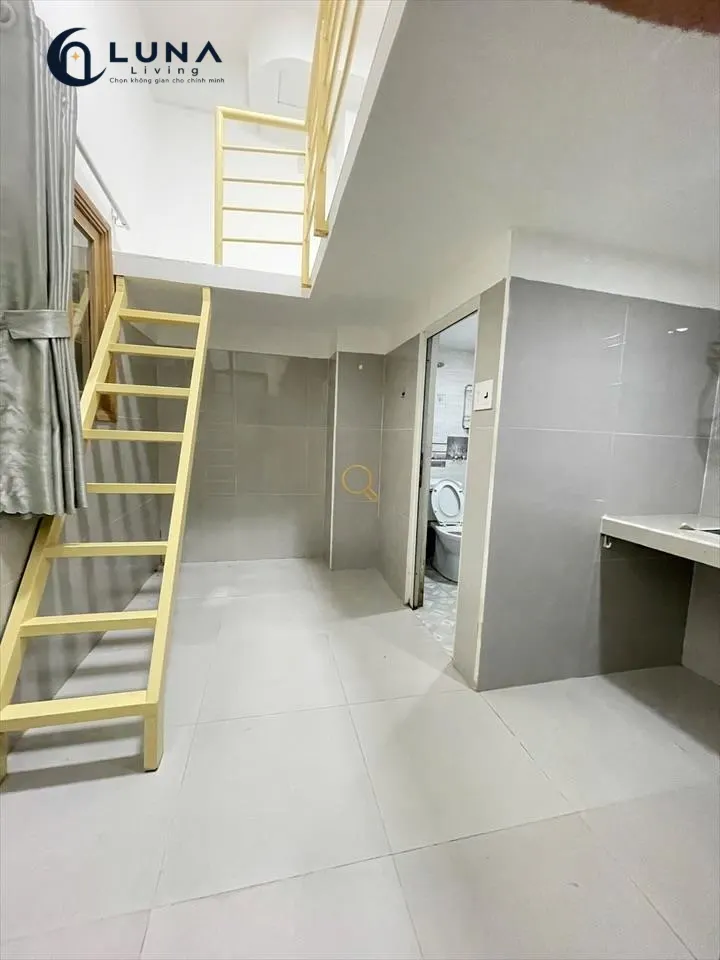 PHÒNG FULL NỘI THẤT CÓ CỬA SỔ