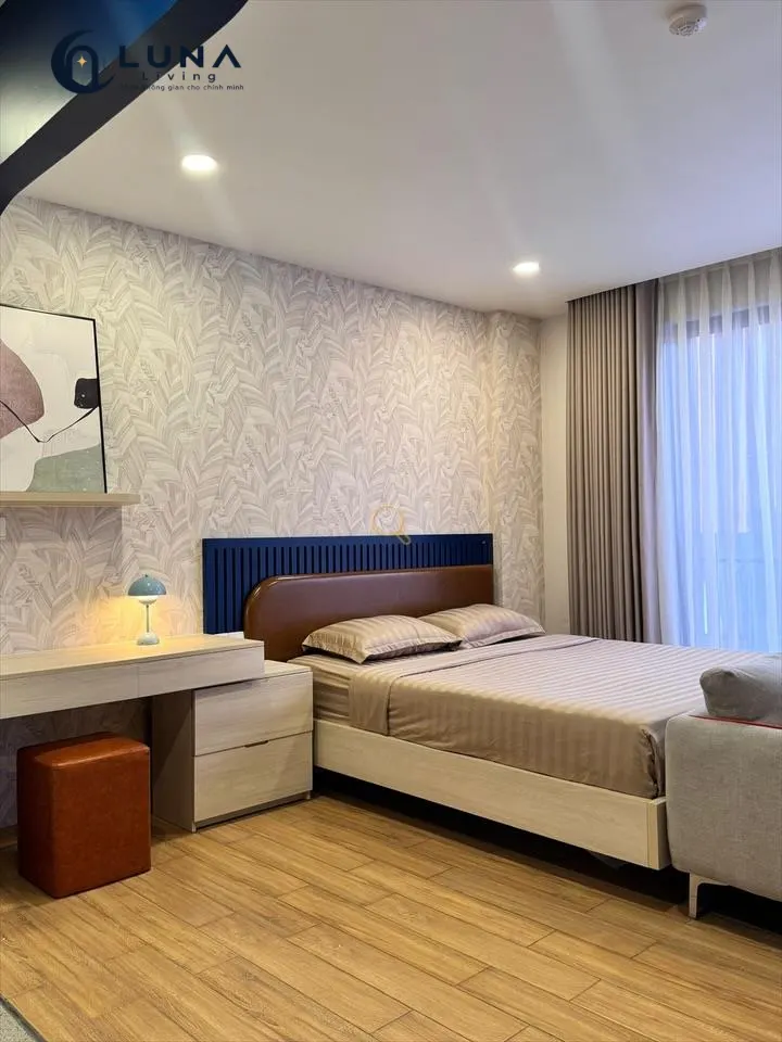 CĂN HỘ DỊCH VỤ FULL NỘI THẤT CÓ BAN CÔNG