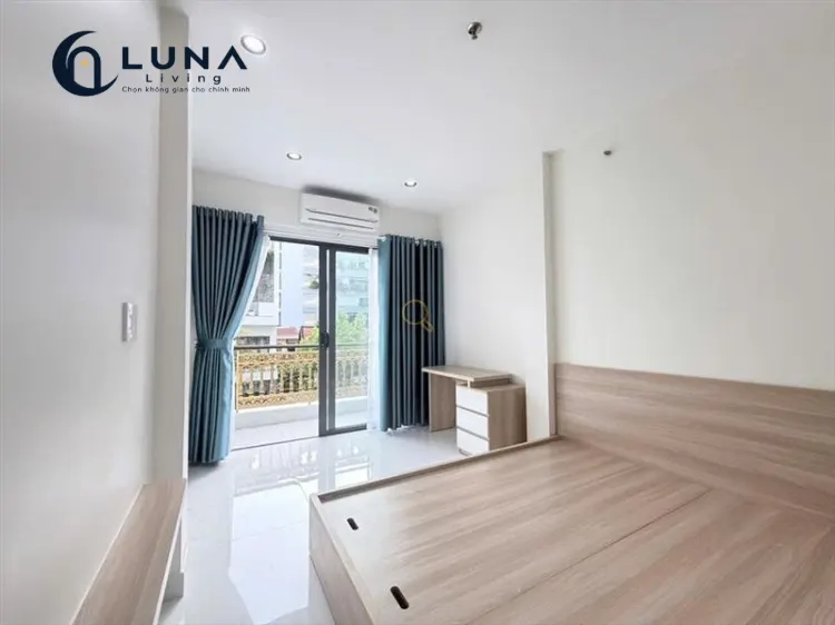 PHÒNG FULL NỘI THẤT CÓ BAN CÔNG