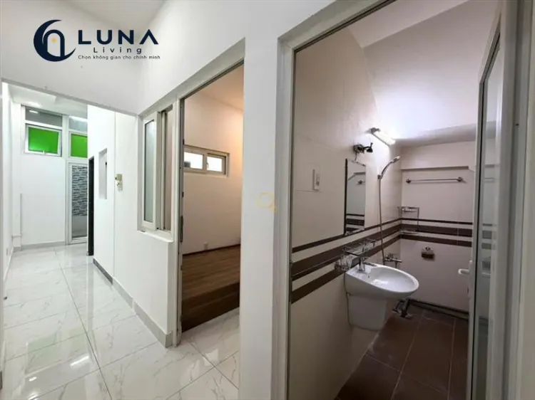 CĂN HỘ DỊCH VỤ FULL NỘI THẤT CÓ CỬA SỔ
