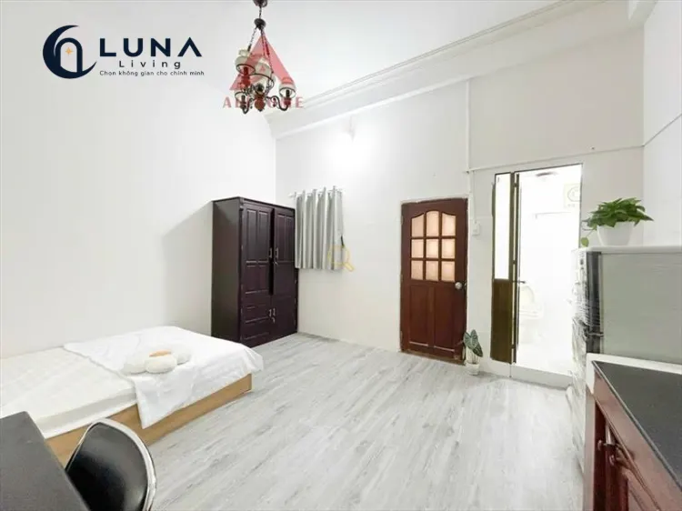 PHÒNG FULL NỘI THẤT CÓ CỬA SỔ