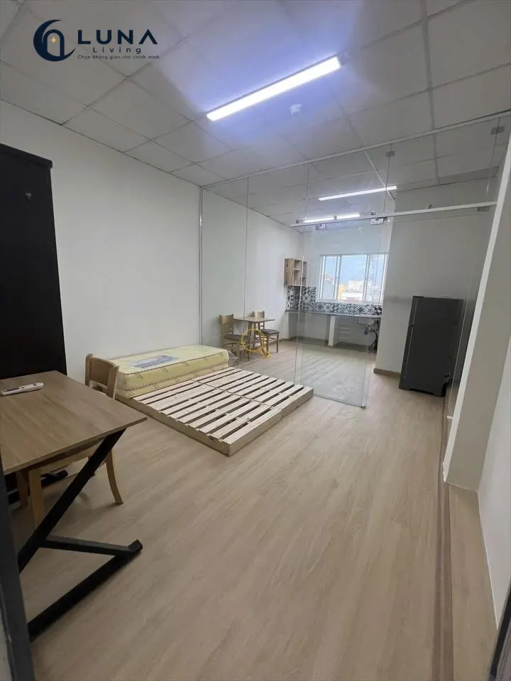 PHÒNG FULL NỘI THẤT CÓ CỬA SỔ