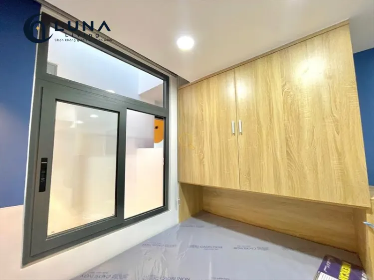 PHÒNG FULL NỘI THẤT CÓ CỬA SỔ
