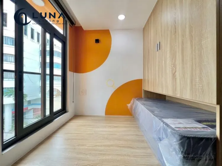 PHÒNG FULL NỘI THẤT CÓ CỬA SỔ