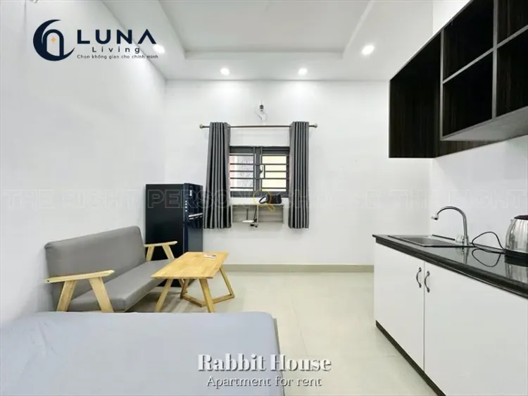 PHÒNG FULL NỘI THẤT CÓ CỬA SỔ