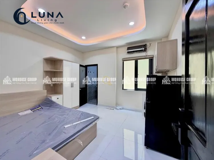 PHÒNG FULL NỘI THẤT MÁY GIẶT RIÊNG CÓ CỬA SỔ